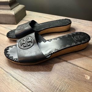 Tory Burch shoes good condition any questions please ask before purchase